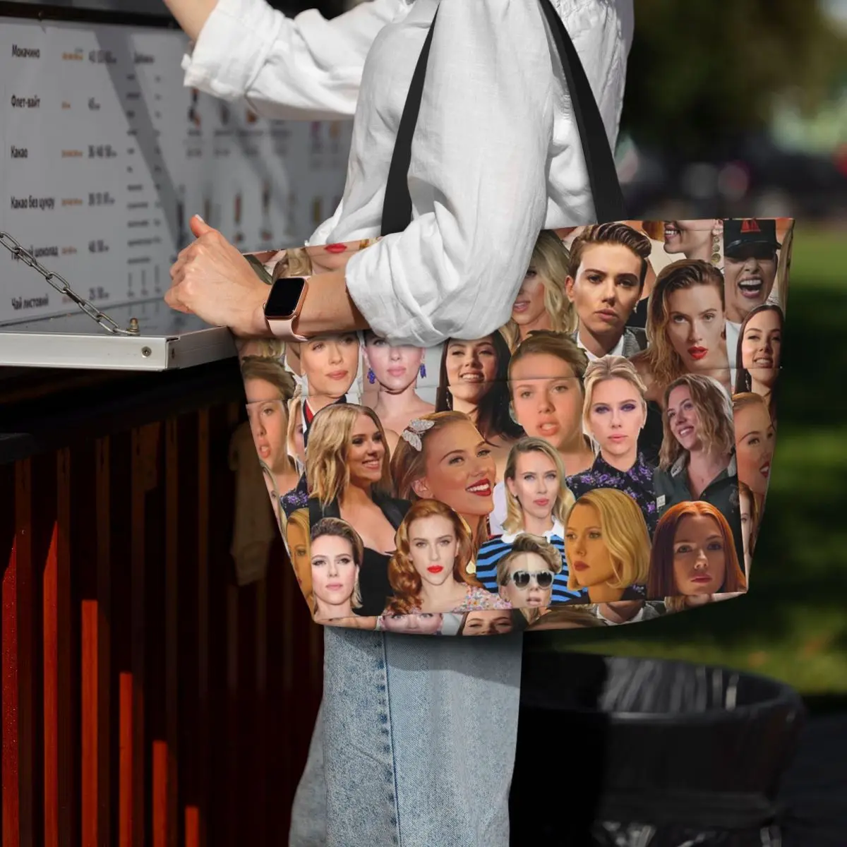 Yoga Fitness Gym Photos - Scarlett Johansson Foto-Collage Strandtasche, Sport-, Fitness-