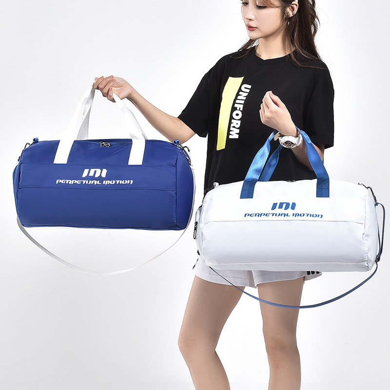 Fitness-Reisetasche, isolierte – Yoga Fitness Gear Bewertung und Preis